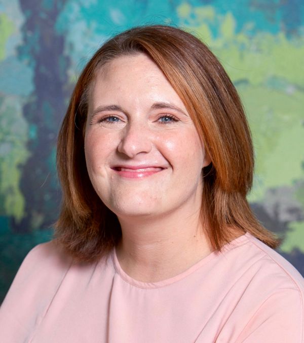 Jessica Pusch, Therapist