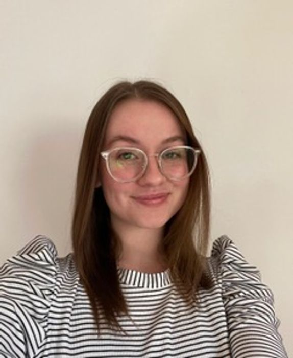 Mallory Martire, Therapist