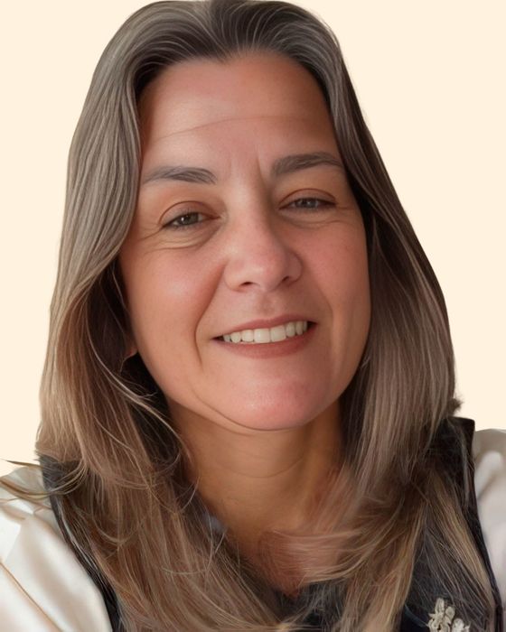 Adriana Collado, Therapist