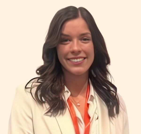 Kassi Wolfe, Therapist