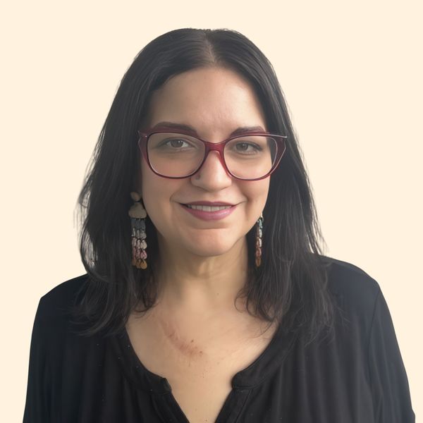 Jessica Piziali, Therapist