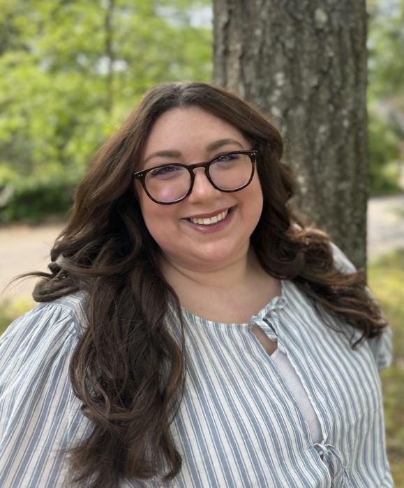Jessica Seelye, Therapist