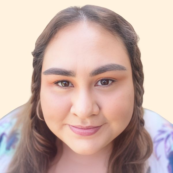 Yolanda Batres-Espinoza, Therapist