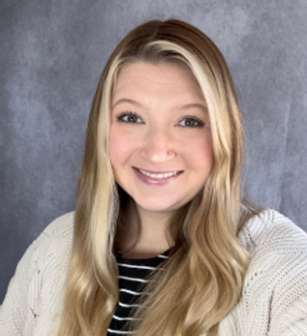 Reva Telfer, Therapist