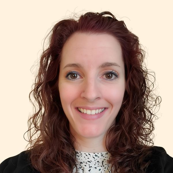 Renee Richey, Therapist