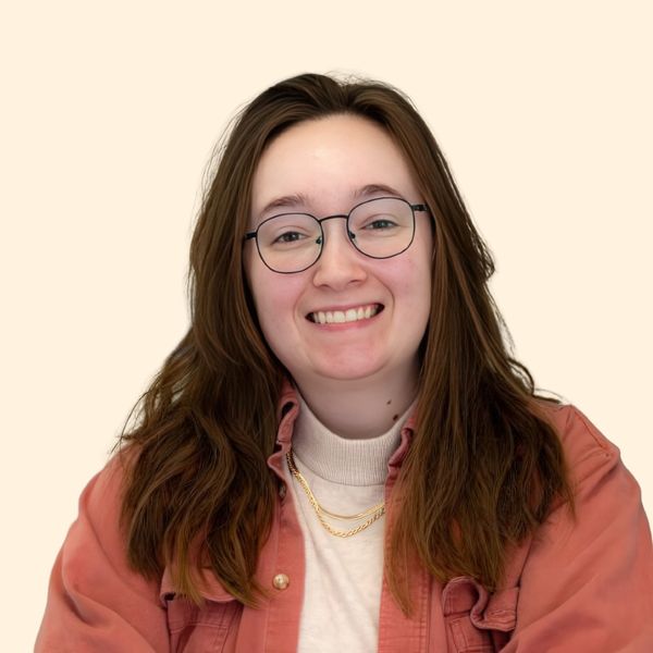 Makayla Gille, Therapist