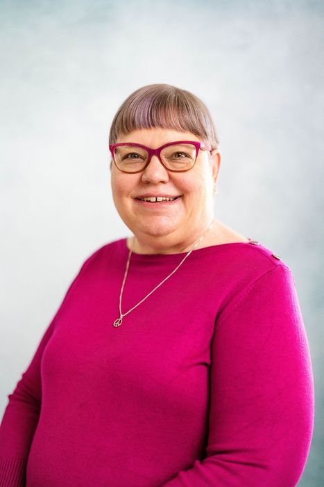 Cindy Speakman, Therapist