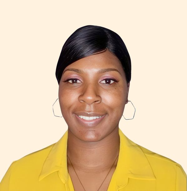 Shardai Walker, Therapist