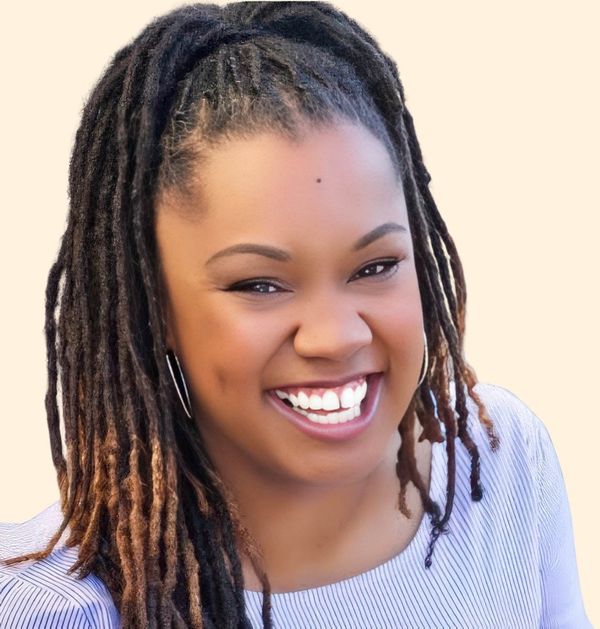 Bianca McQueen, Therapist