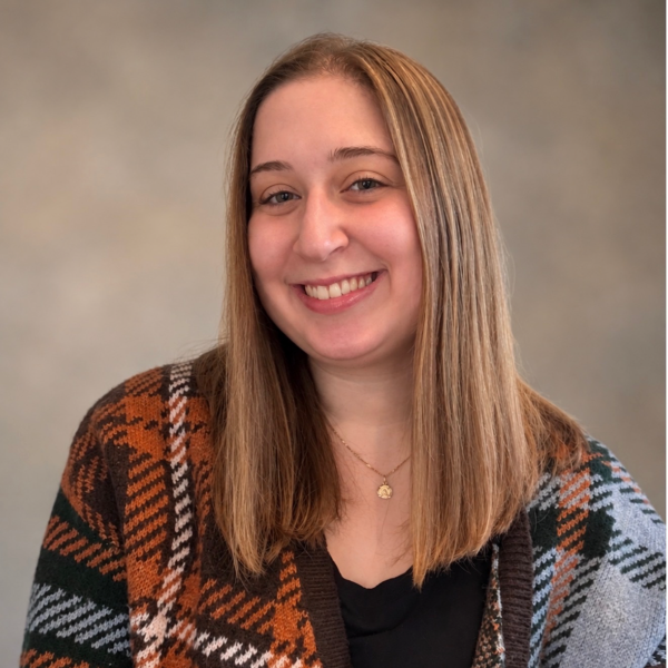 Gabriella Valente, Therapist