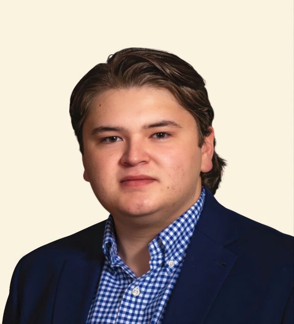 Dominick Miriani, Therapy Clinician