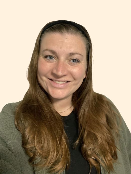 Jennah Brooks, Therapist