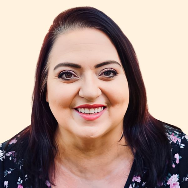 Melissa Mender, Therapist