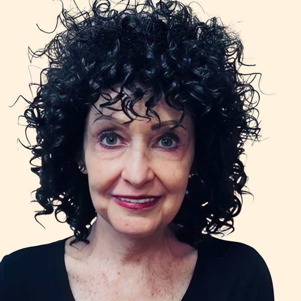 Jane Casseus, Therapist