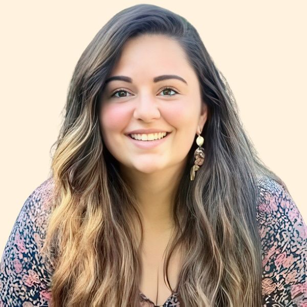 Alyssa Nagengast, Therapist