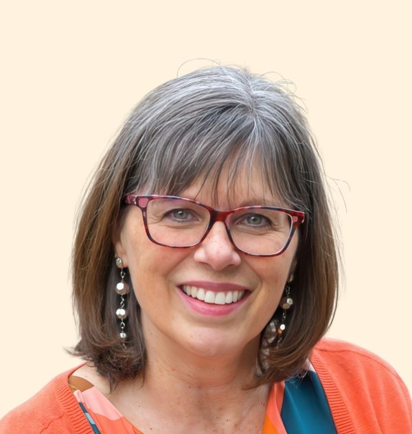 Marisa Martin, Therapist