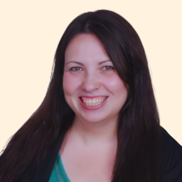 Jennifer Geisler, Therapist
