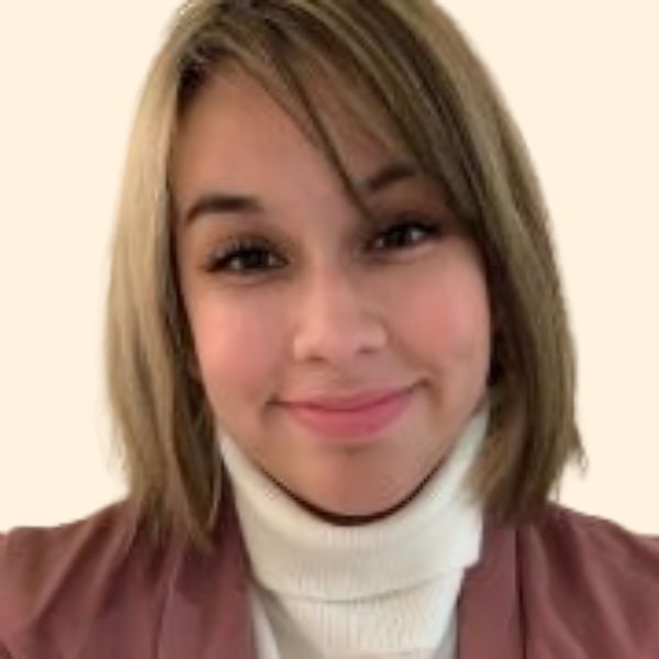 Elizabeth Mosqueira, Therapist