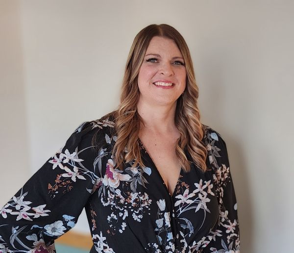 Jessica Corn, Therapist